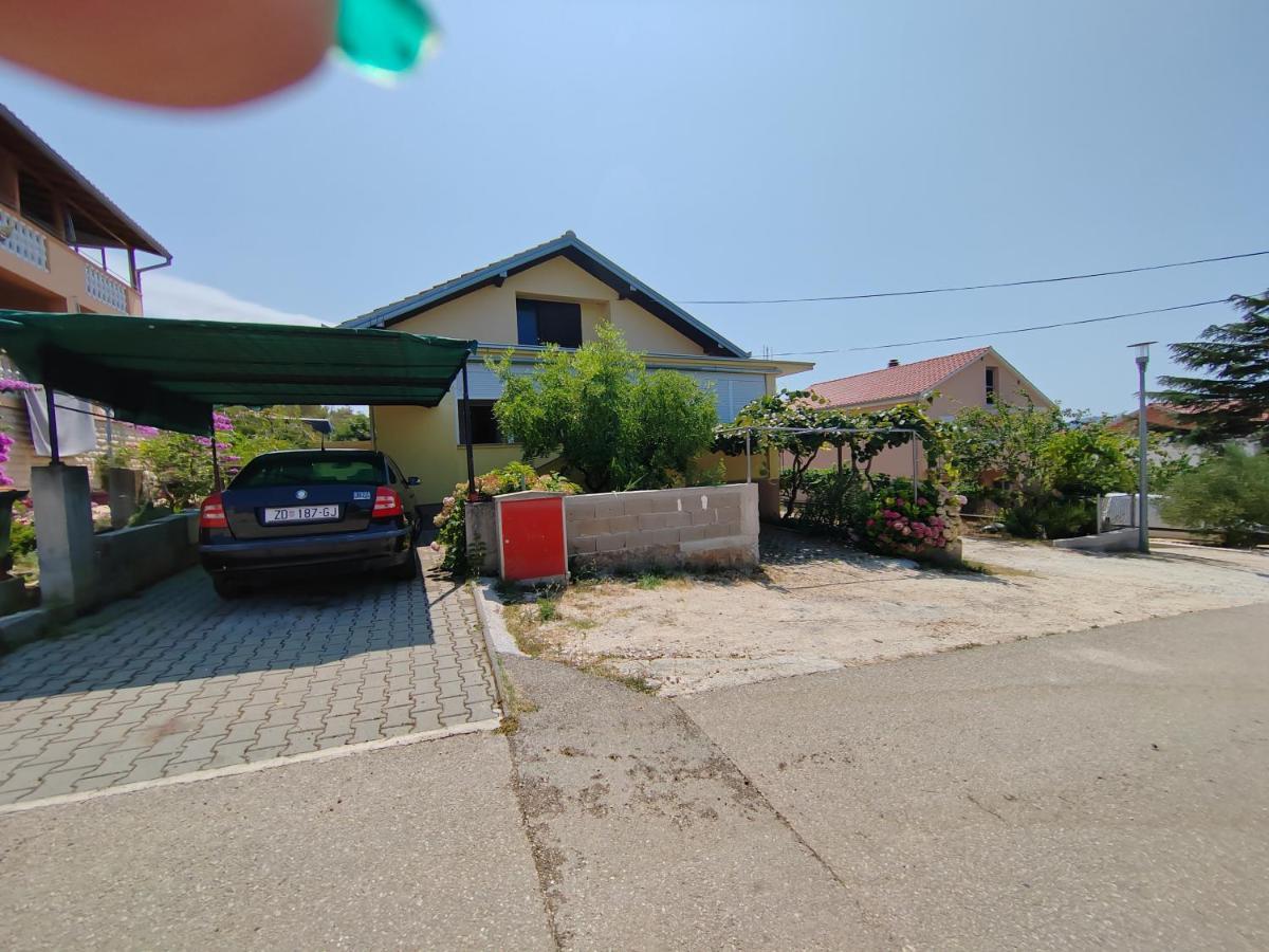 Apartments Kocijan Sukošan Екстериор снимка
